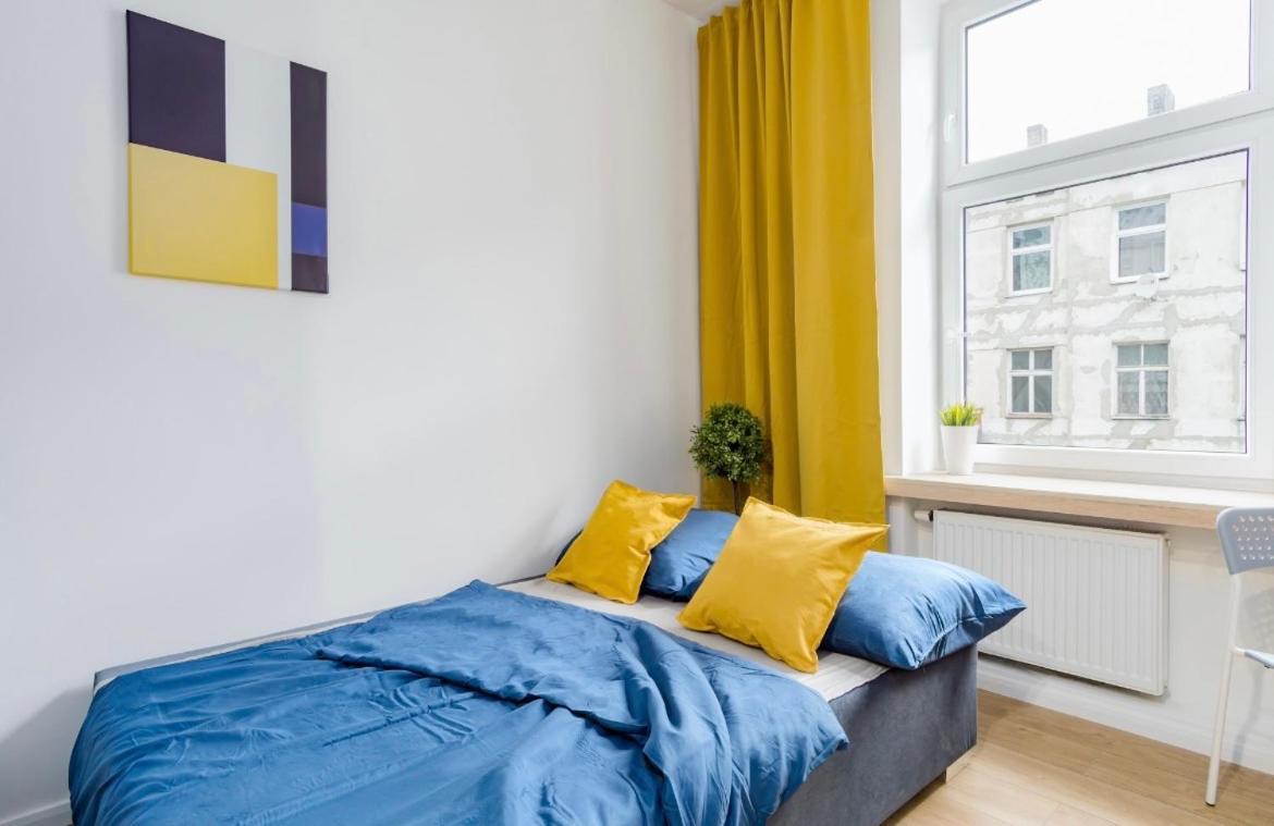 Kawalerka W Srodmiesciu 24 Apartment Lodz  Luaran gambar
